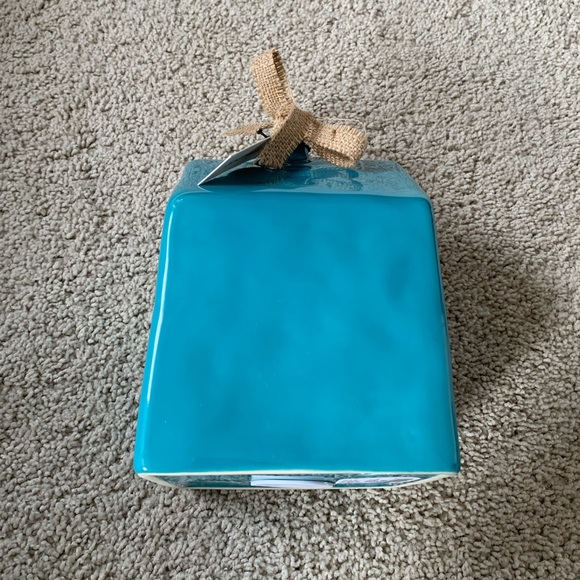 Rae Dunn Decor - Picture 3 of 6